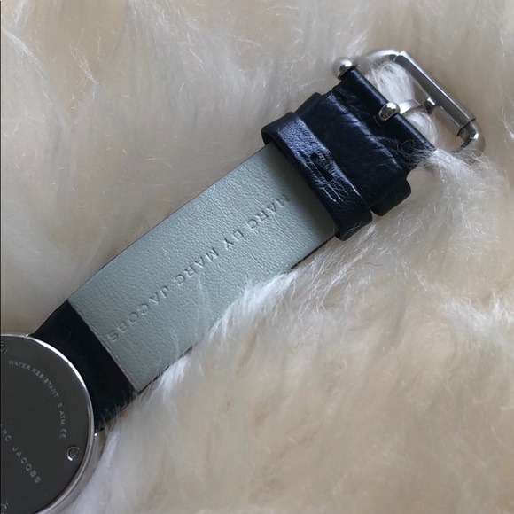 Marc Jacobs Watch - Picture 4 of 6